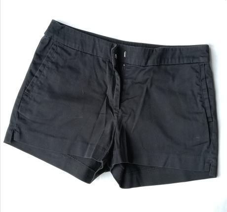 Čierne krátke nohavice, h&m,s