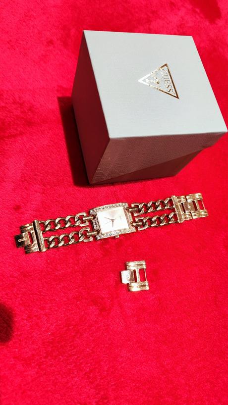 Guess hodinky medené, guess