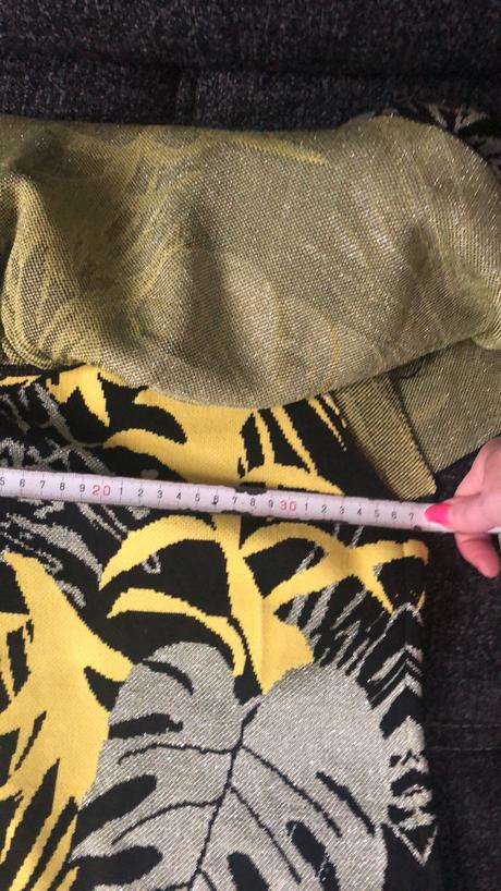 Nadherne saty, zara,s