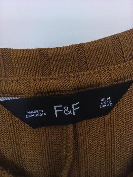 Olivové šaty, tesco,42