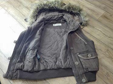 Vetrovka  bez rukavov, m