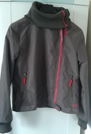 Šeda bunda- zateplena decathlon creation  38, dkny,38