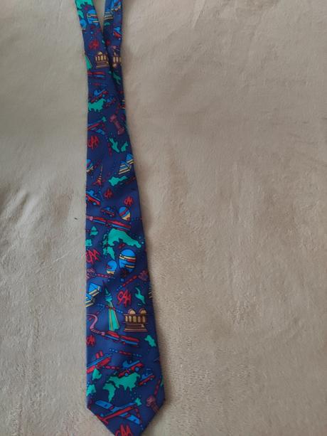 Pánske značkové kravaty, 