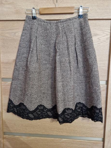 Tvídová áčková sukňa s krajkou xs, xs