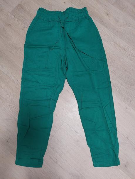 Predám málo nosené reserved letné nohavice, 34, reserved,34