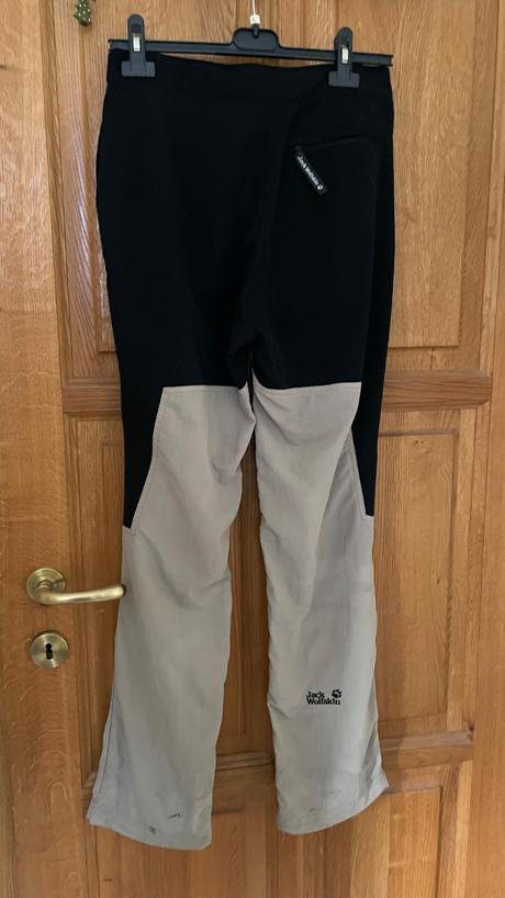 Outdoor turisticke nohavice, jack wolfskin,s