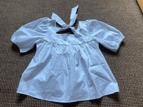 Snehobiela bluzka m s holym chrbtom, m