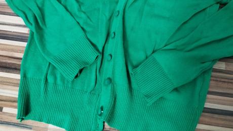 Zelený tenký sveter, s