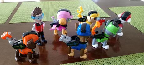 Figúrky labková patrola + rider, super stav, 