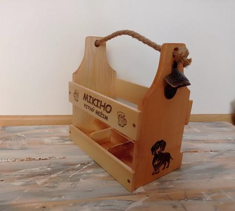 Drevený nosič na pivo, 