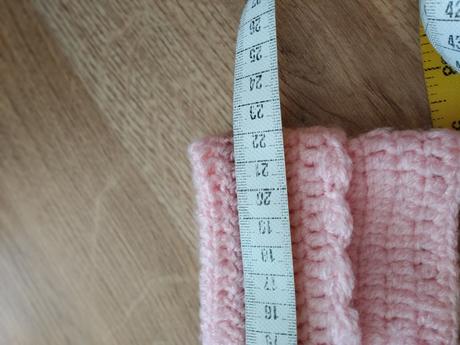 Háčkované set čiapka + nákrčník, 104