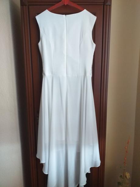 Luxusné spoločenské šaty, 40