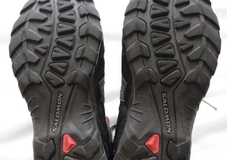 Turisticka trekingova obuv, salomon,40