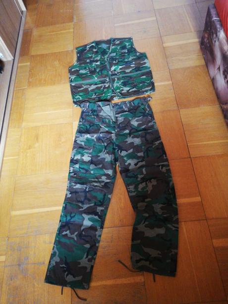 Pánske nohavice s vestou, m