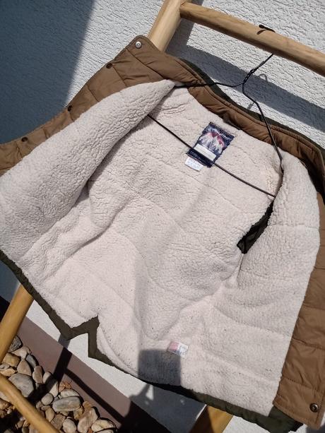 Bunda f&f 6-7r. s postovnym, f&f,122