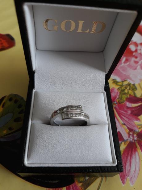 Prsteň biele zlato 2.5g,