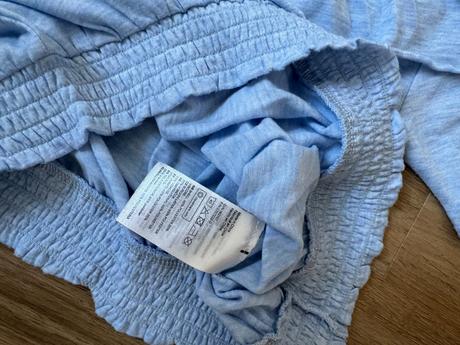 Bledomodre tricko na ramienka velmi dobry stav, h&m,140