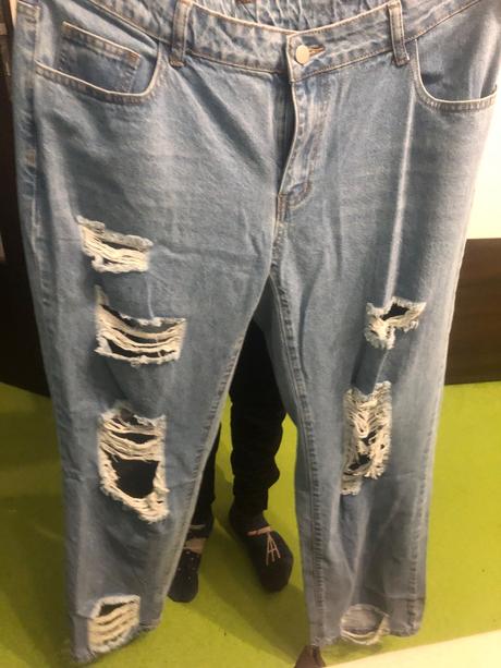 Nádherne roztrhane rifle, xxl