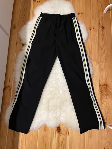 Teplaky s pasikmi forever 21, s