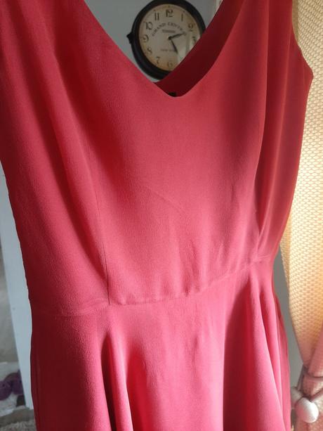 Šaty s kruhovou sukňou, m