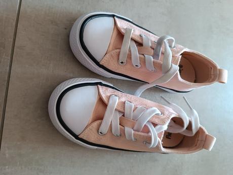 Plátenky, sinsay,30