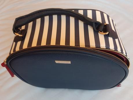 Kozmetický kufrík, pevný - kabelka,