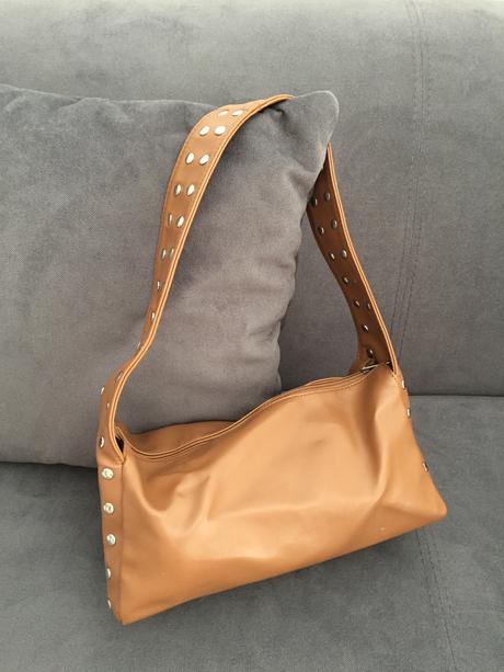 Kabelka vybíjaná hnedá,