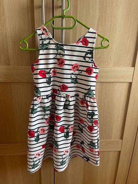 Dievčenské šaty 122-128, 122