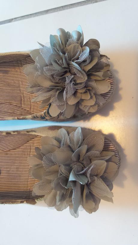 Platformy s kvetinkou, graceland,36