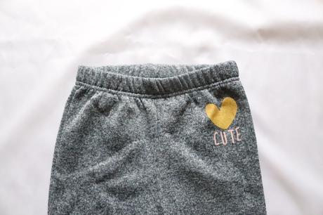 Tepláky - bezchybný stav, 128