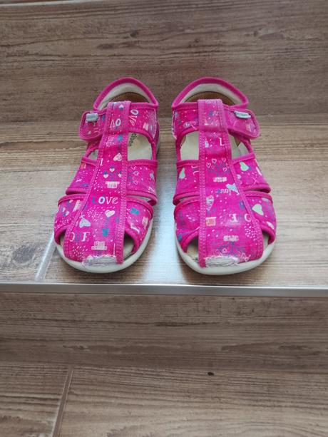 Detské papučky / prezuvky, ciciban,35