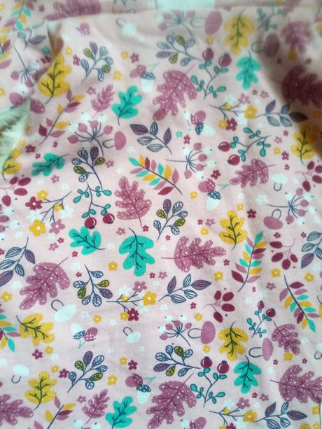 Krásna biela vestička, 98