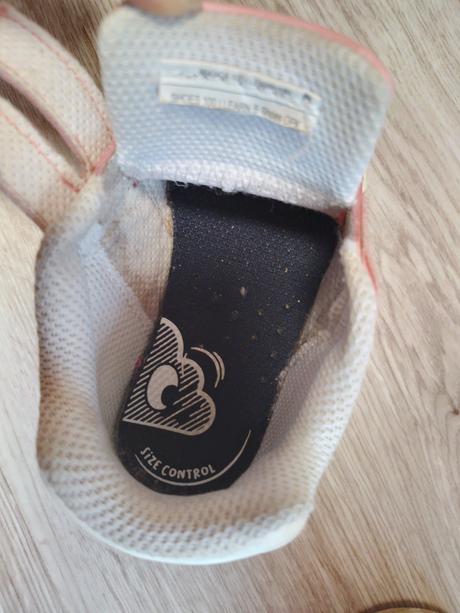 Prechodné topánky, 19