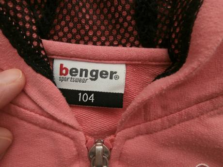 Mikina na 3-4 roky,č.104, 104