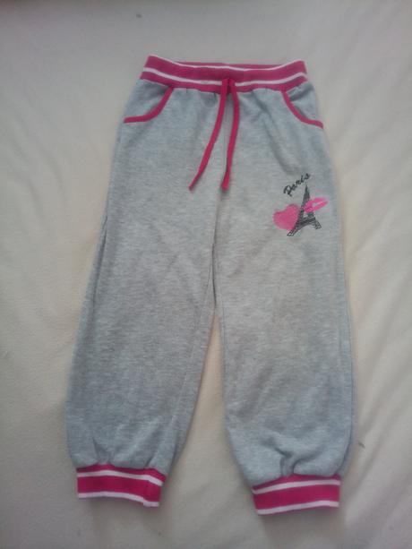 Prakticke bavlnene teplacky, 104