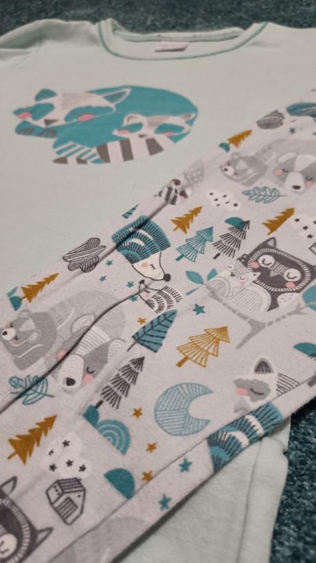 Pyžamo, veľ. 134, slovenka,134