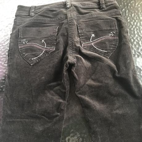 Hned e nohavice, c&a,xs