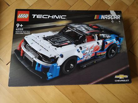 Lego technic 42153 nascar chevrolet camaro,