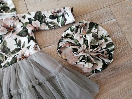 Šaty pre princeznú +čiapky, 68