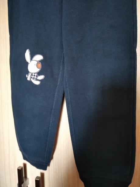 Tepláky, lupilu,104