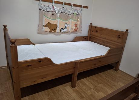 Kapsar na postieľku alebo nad posteľ, 