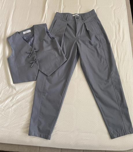 Nohavice + vesta, reserved,152