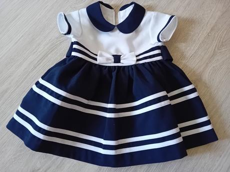 Slávnostné šaty, 74