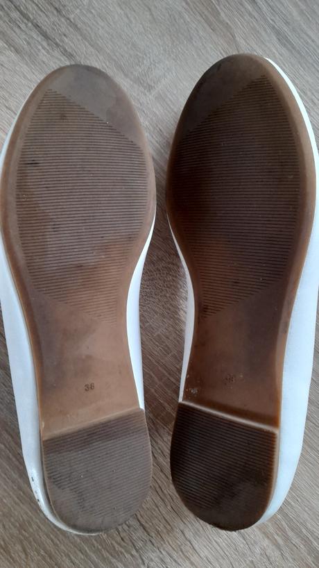 Biele balerínky v. 38, graceland,38