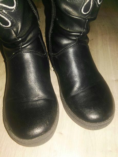 Čižmy s kvetinkami, baťa,29