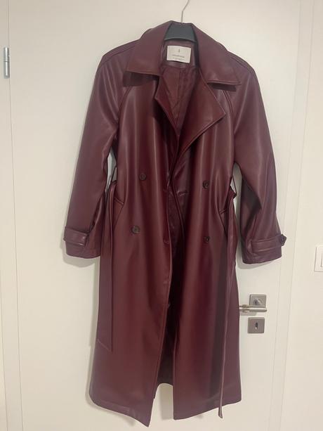 Kozenkovy trenckot xs sedi aj na s farba visnova, stradivarius,s / xs