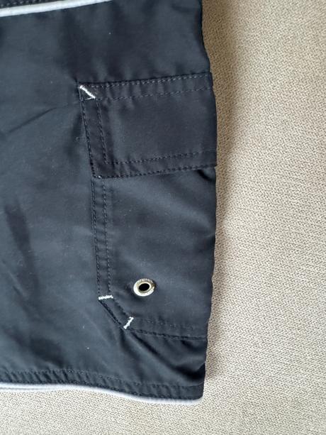 Damske kratasy velkost s, o’neill,s