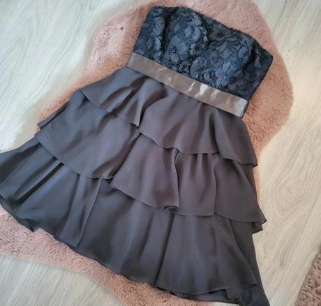 S spolocenske saty, 36