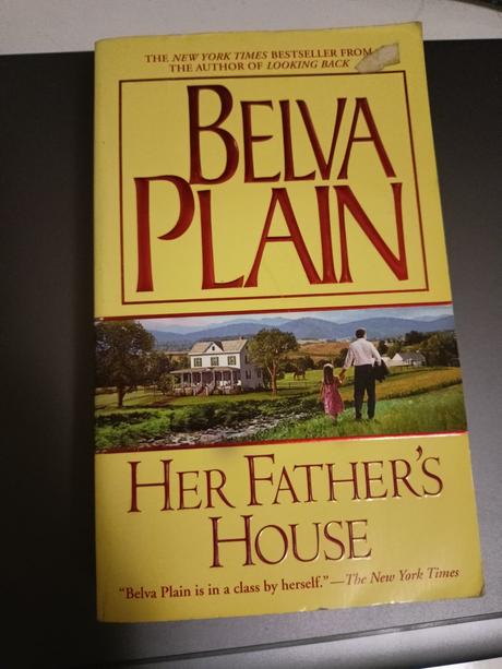 Kniha her fathers house,