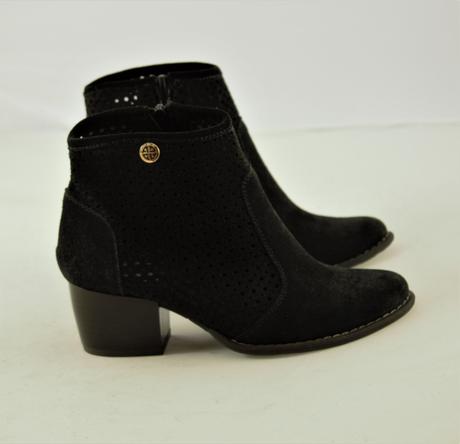 Dámske perforované čižmy z kože 9417 mk, 35